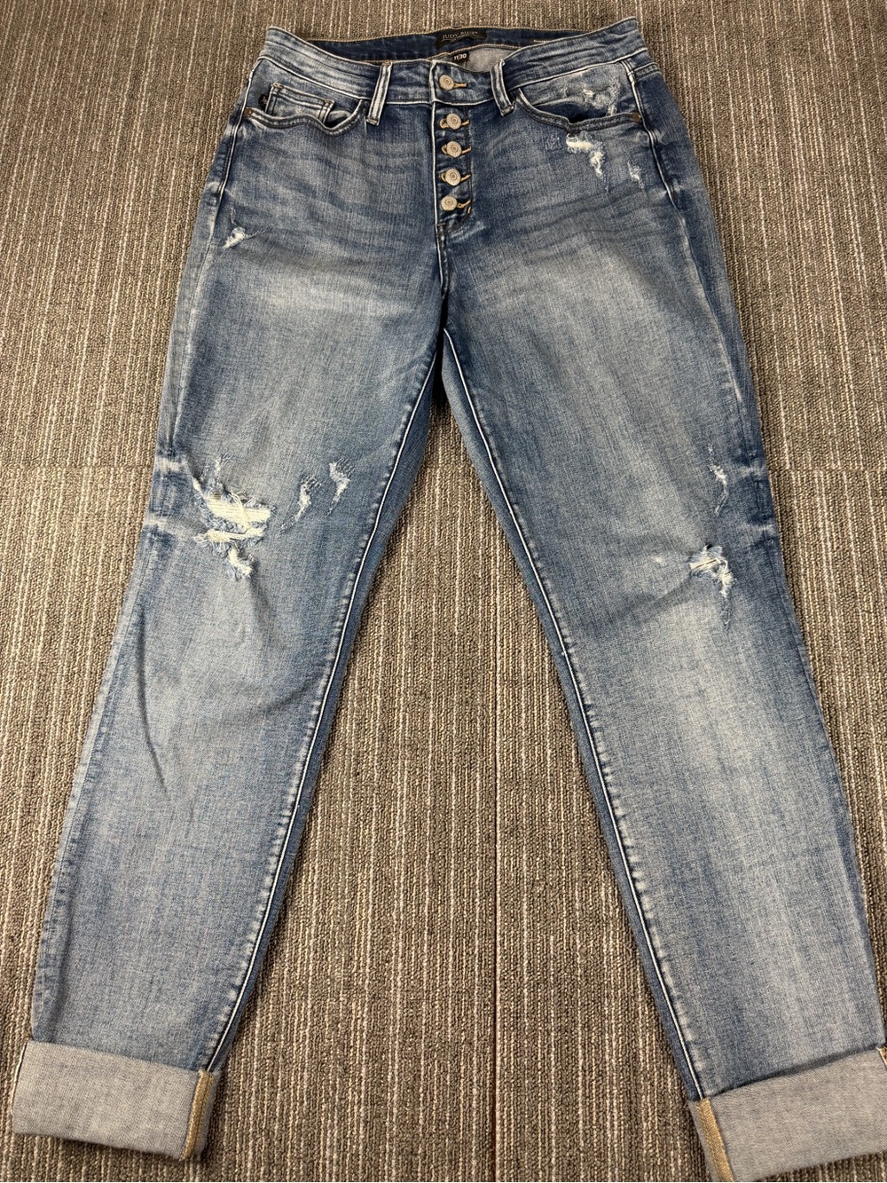Judy Blue mid-rise button-fly cuffed boyfriend jeans size 11/30